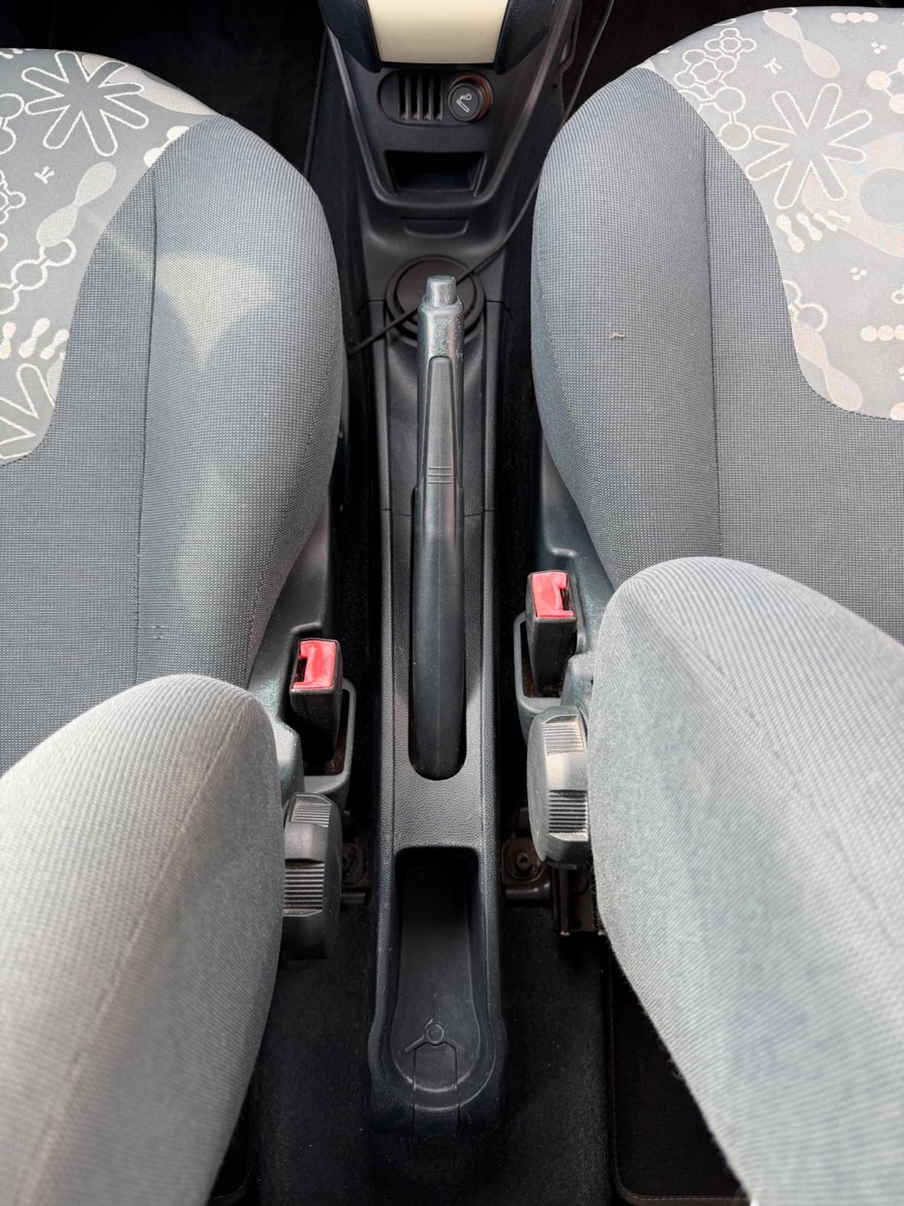 Ford Ka+ 1.2 8V 69CV- Cinghia sostituita-Neopatentati-Garanzia