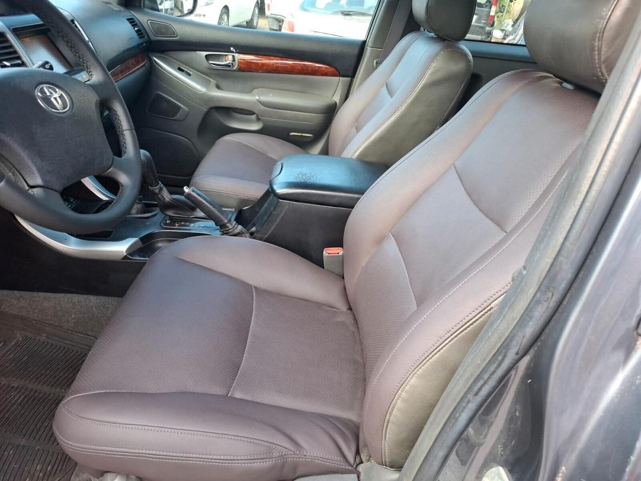 Toyota Land Cruiser 3.0 D-4D 16V cat 3 porte aut. Executive AUTOCARRO 5 POSTI