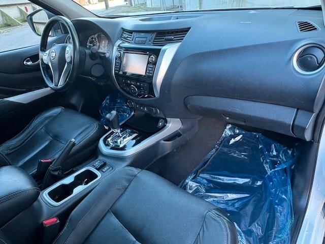 Nissan Navara 2.3 dCi 190 CV 4WD Double Cab