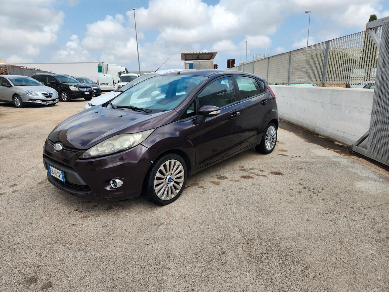 Ford Fiesta 1.4 TDCi 5p. Ghia