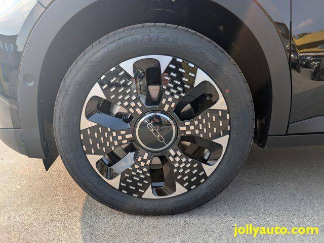 FIAT 600 Hybrid 145 CV DCT MHEV La Prima II
