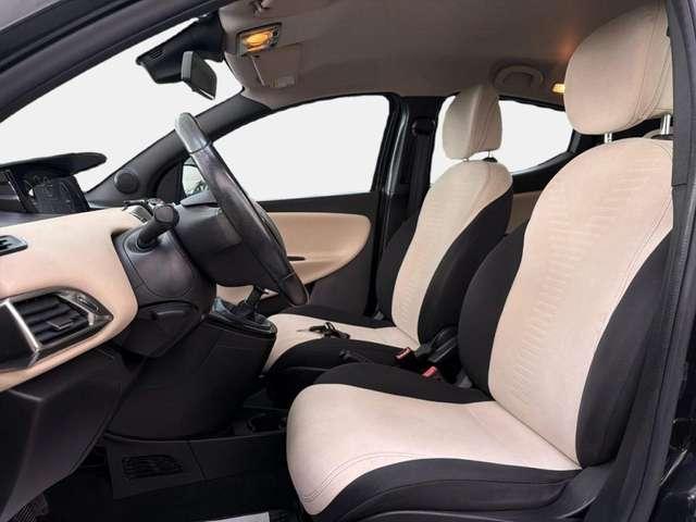 Lancia Ypsilon 1.2 69 CV 5 porte GPL