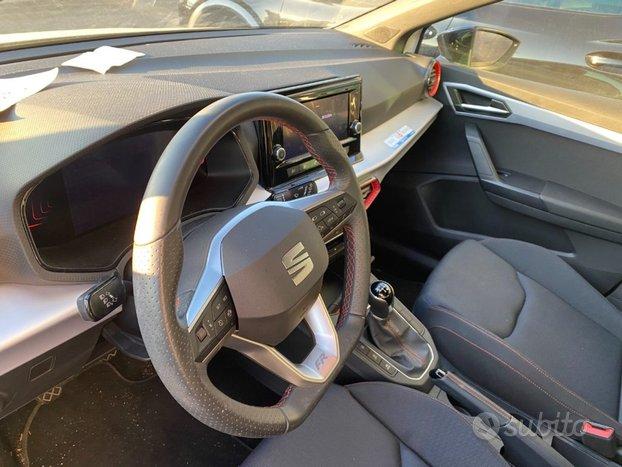 SEAT Ibiza 1.0 EcoTSI 95 CV 5 porte FR