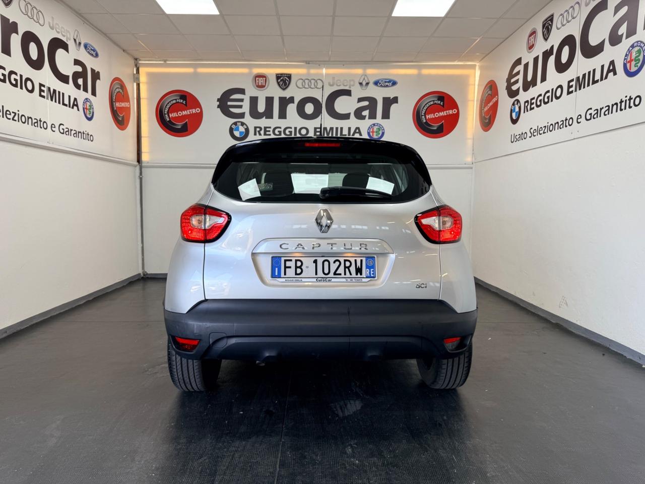 Renault Captur 1.5 dCi 8V 90 CV Energy Iconic Neopatentati 12/2015 Euro 6B