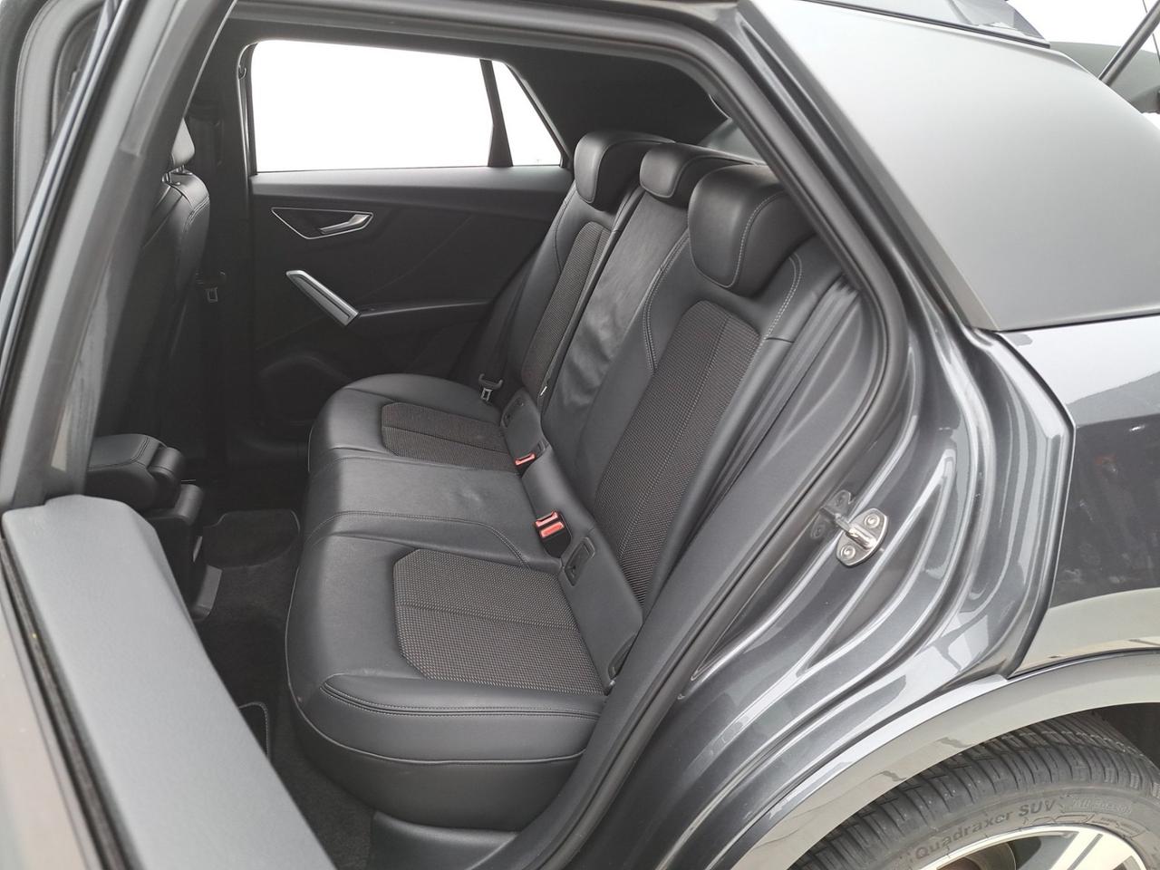 Audi Q2 30 TDI S line Edition