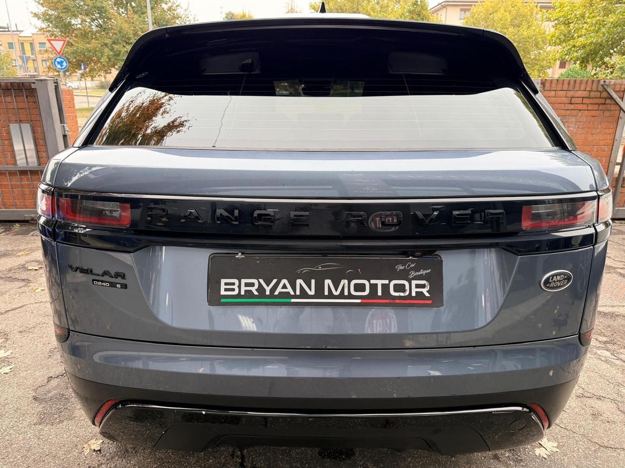 Land Rover Range Rover Velar Range Rover Velar 2.0D I4 240 CV R-Dynamic S