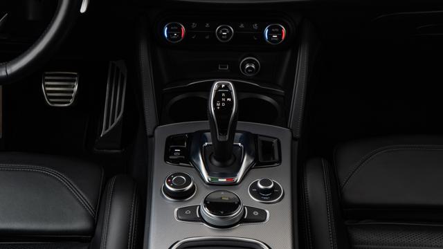 ALFA ROMEO Stelvio 2.2 Turbodiesel 210 CV AT8 Q4 Veloce