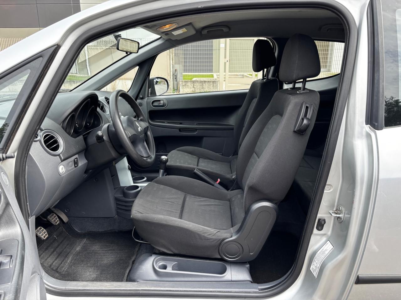 Mitsubishi Colt 1.1 12V, GPL!