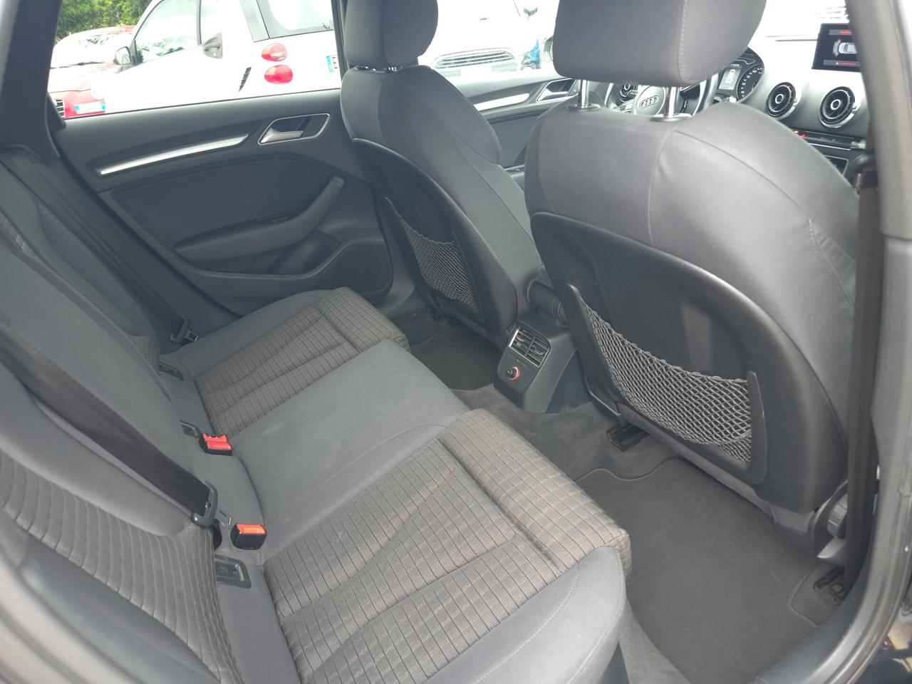 Audi A3 1.4 TFSI S tronic Ambition