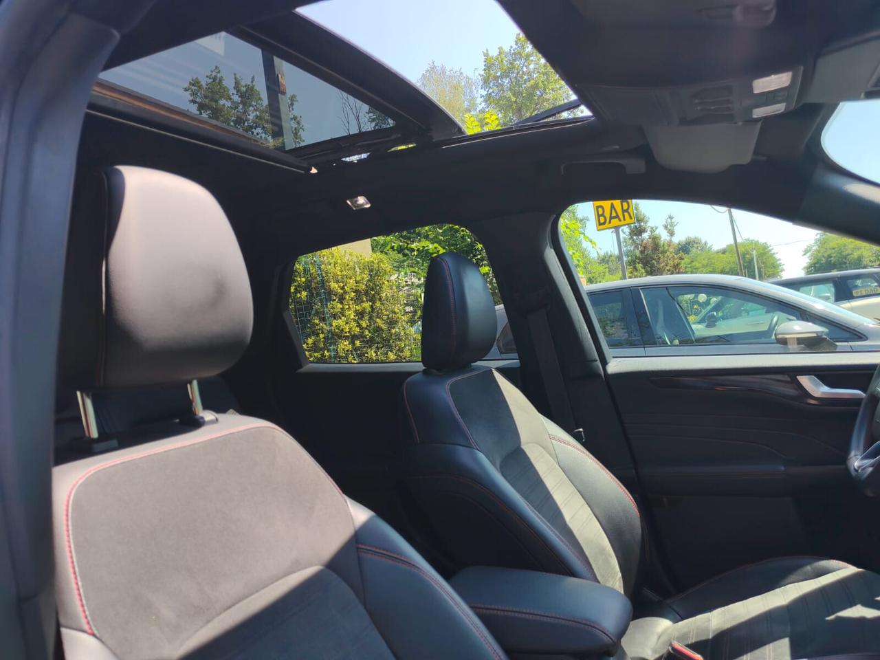 Ford Kuga 2.0 EcoBlue 150 CV aut. AWD ST-Line