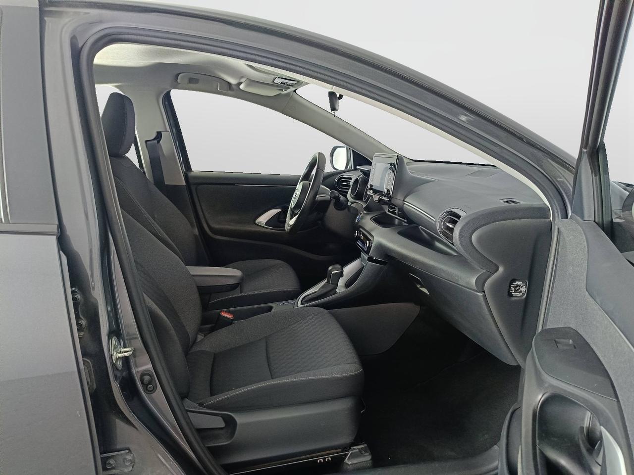 TOYOTA Yaris IV 2020 - Yaris 1.5h Trend