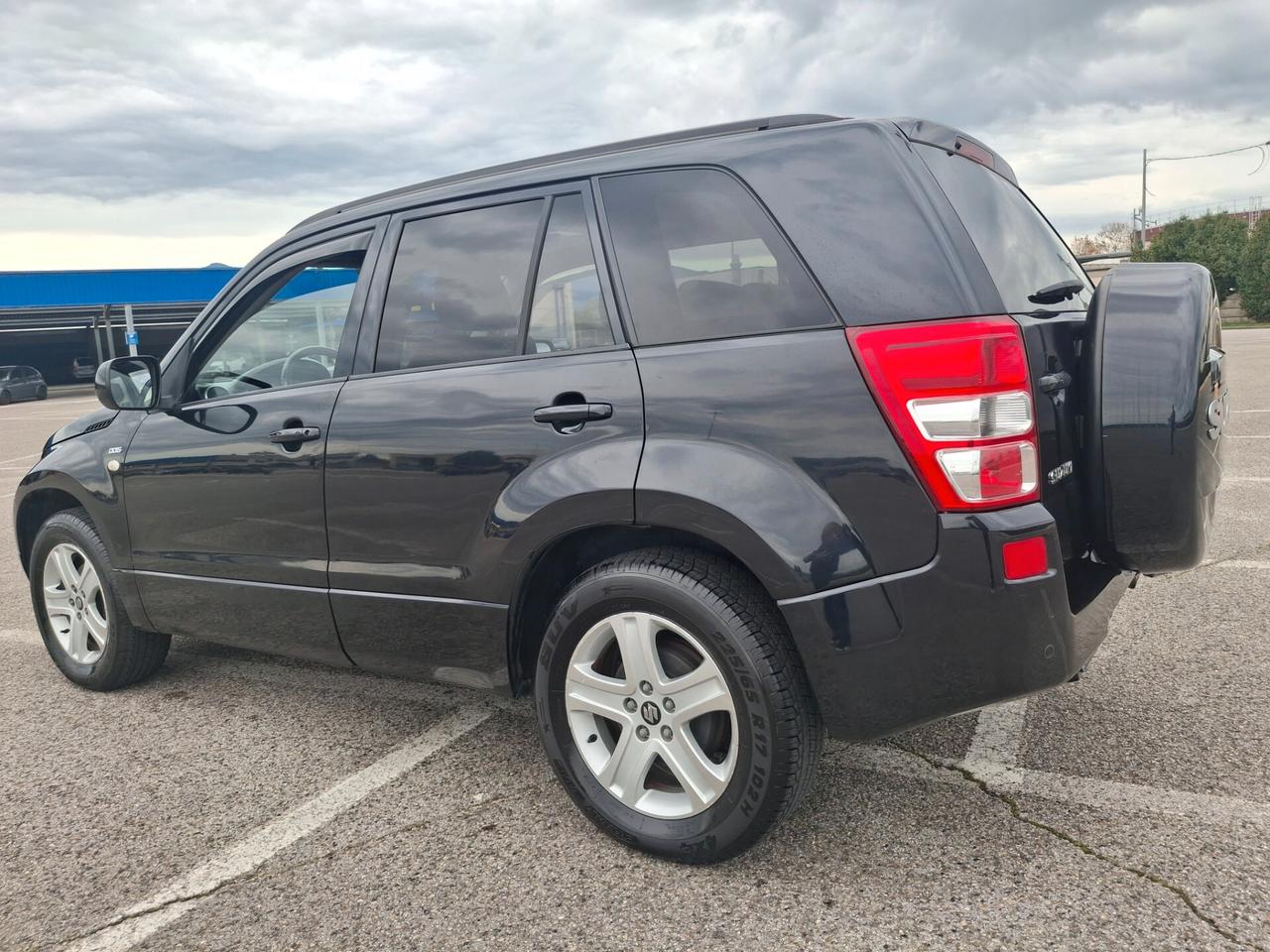 Suzuki Grand Vitara 1.9 DDiS-5 Porte-Executive-Pelle-