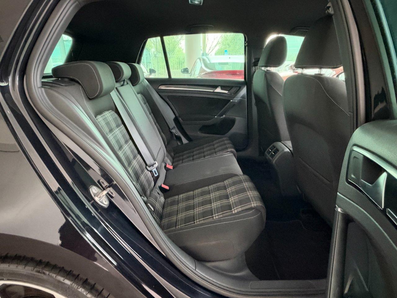 Volkswagen Golf GTD 5p 2.0 tdi 184cv GTD