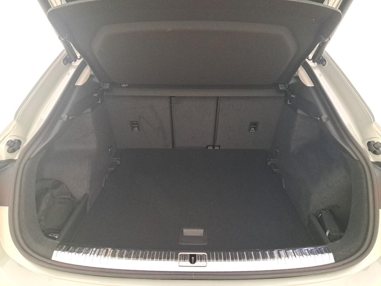 Audi Q3 sportback 35 1.5 tfsi s-tronic
