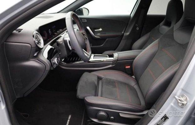 Mercedes-Benz Classe A AMG LINE NIGHT 19