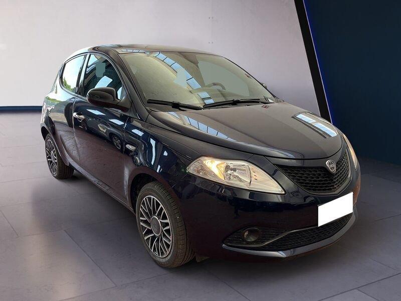 Lancia Ypsilon III 2015 1.0 hybrid Gold s&s 70cv