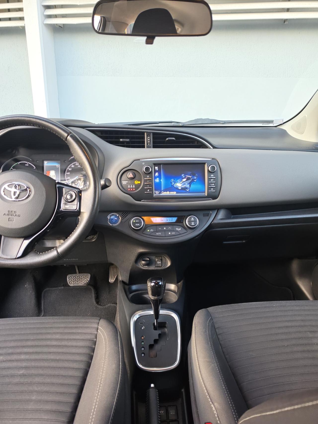 Toyota Yaris 1.5 Hybrid 5 porte Active