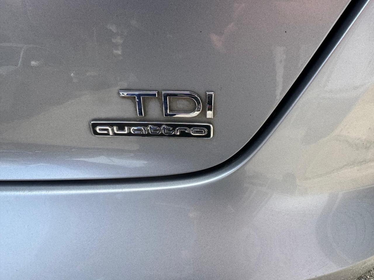 Audi A3 Sedan 2.0 TDI clean diesel quattro edition