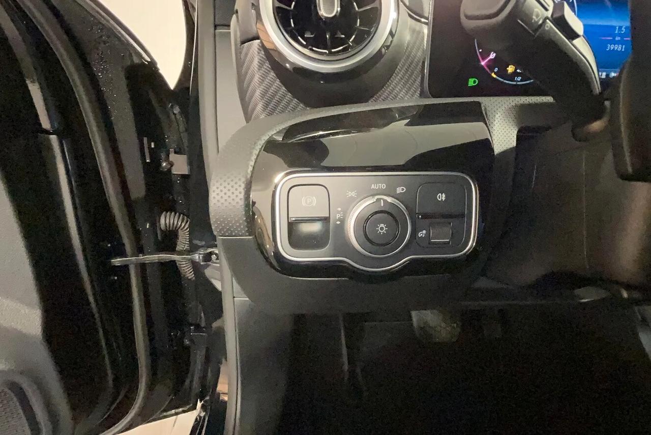 Mercedes-benz A 180 d Automatic Business Extra