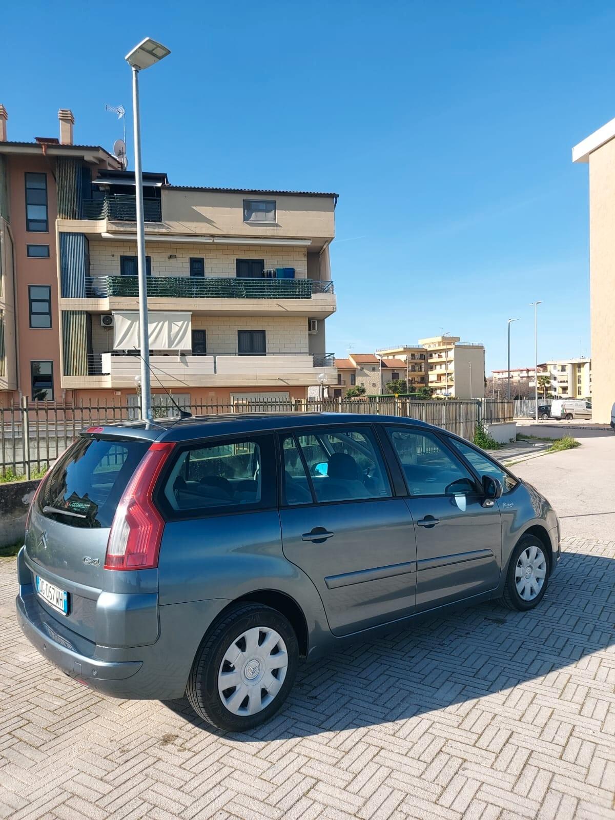 Citroen C4 Grand Picasso 1.6 HDi 110 Elegance 7 POSTI