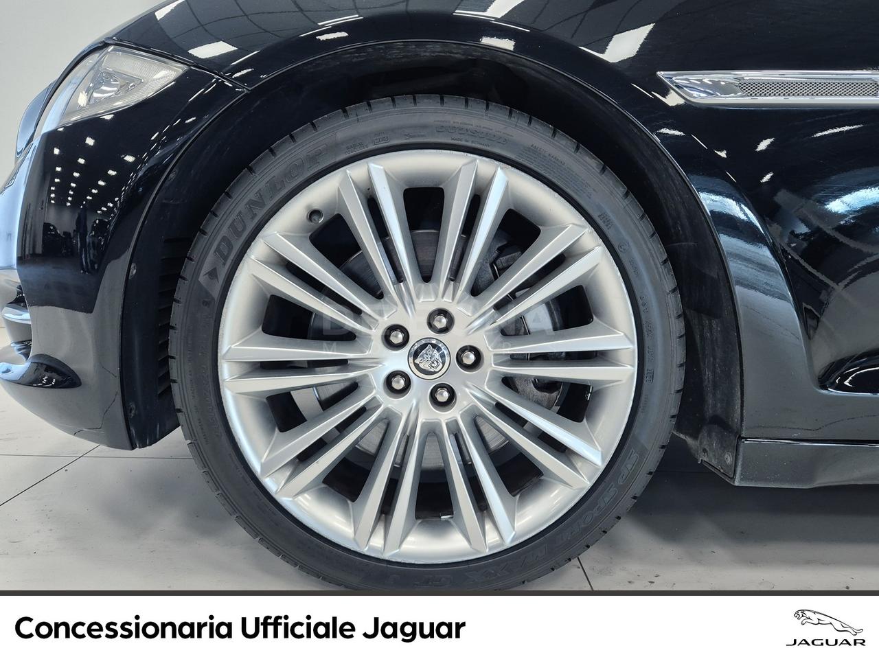 Jaguar XJ 3.0d v6 premium luxury auto