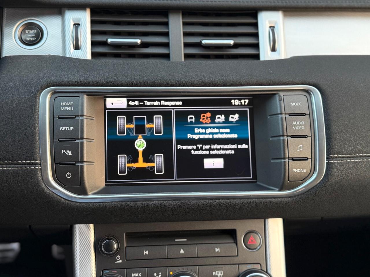Land Rover Range Evoque 2.2 Sd4 5p. Prestige