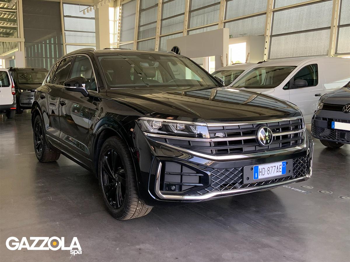 Volkswagen Touareg 3.0 V6 tdi scr R-Line 231cv auto