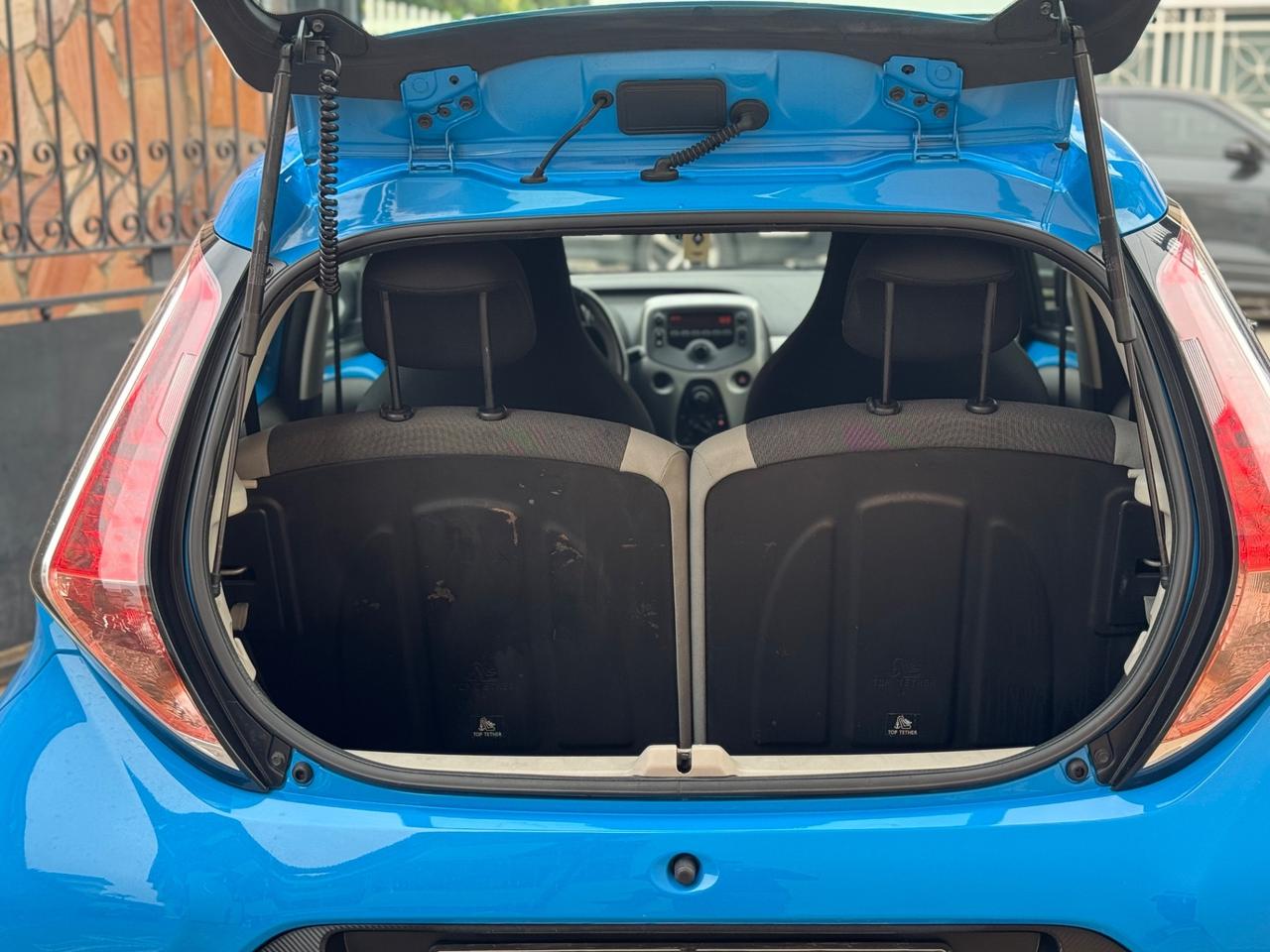 Toyota Aygo 1.0 VVT-i 72 CV 5 porte x-cool