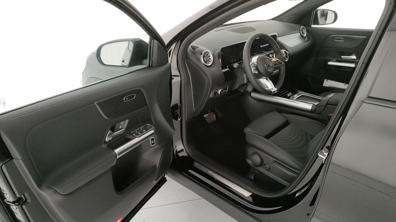 Mercedes-Benz GLA 200 d automatic