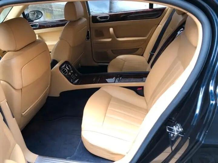 Bentley Continental Flying Spur BOOK BENTLEY/CRS A LIBRETTO