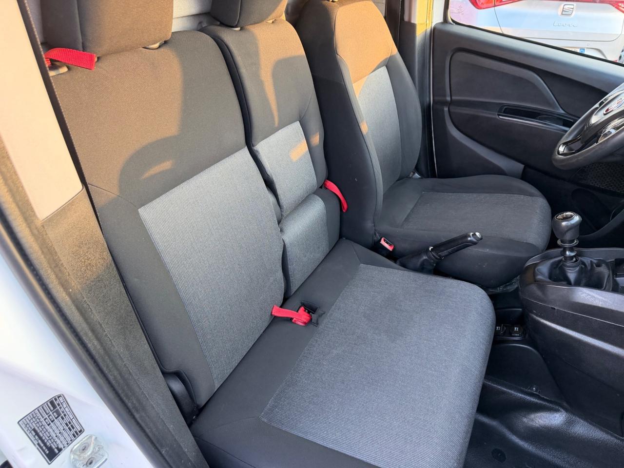 FIAT Doblò 1.6 MJT 105CV PC-TN Cargo Lamierato SX 3 Posti