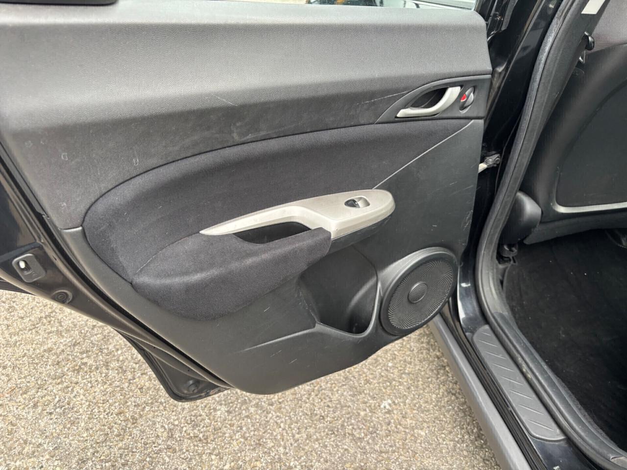 Honda Civic 1.4 i-DSi 5p. Elegance LE OK Neopatentati