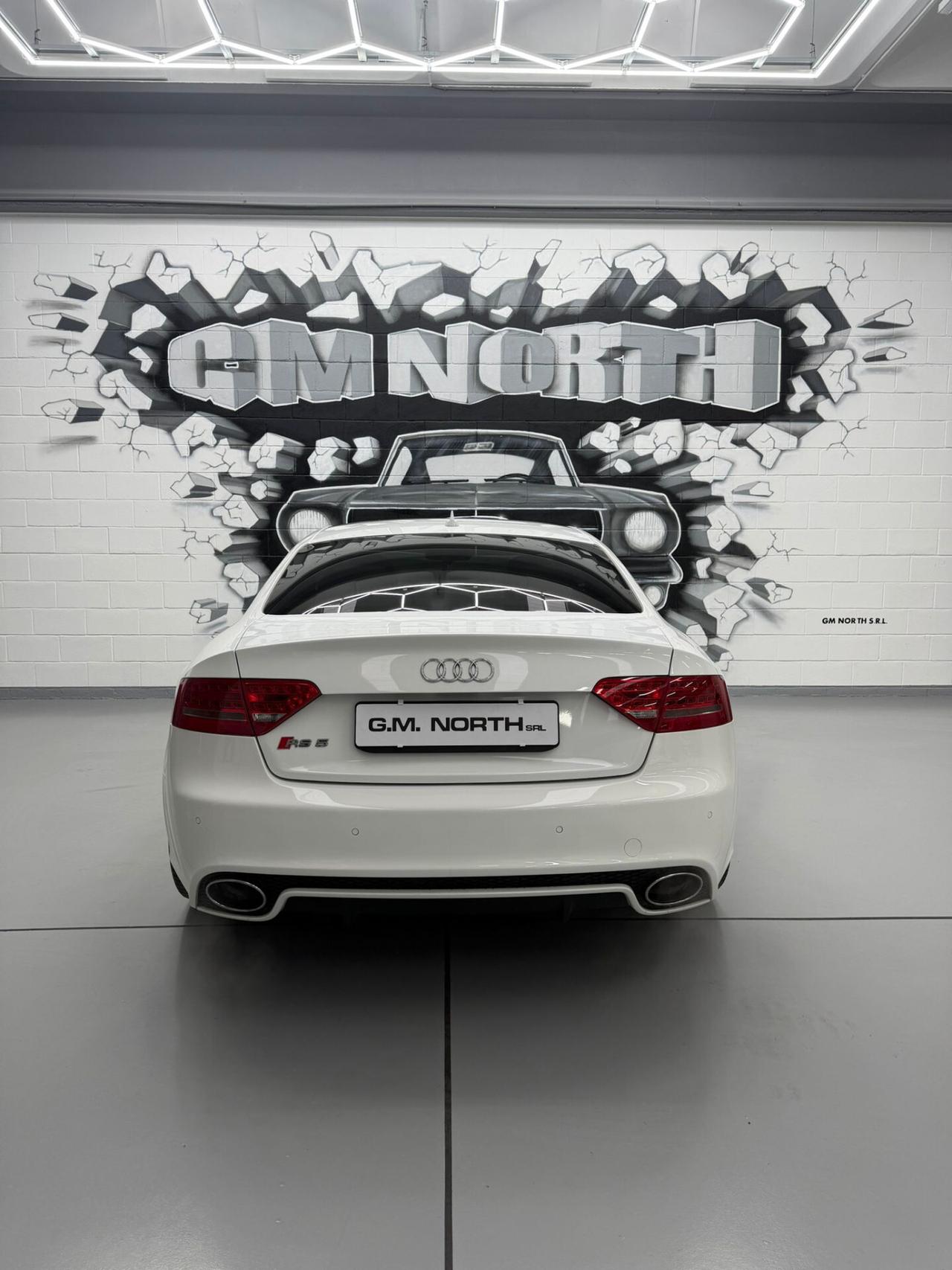 Audi RS5 Coupe 4.2 V8 quattro s-tronic