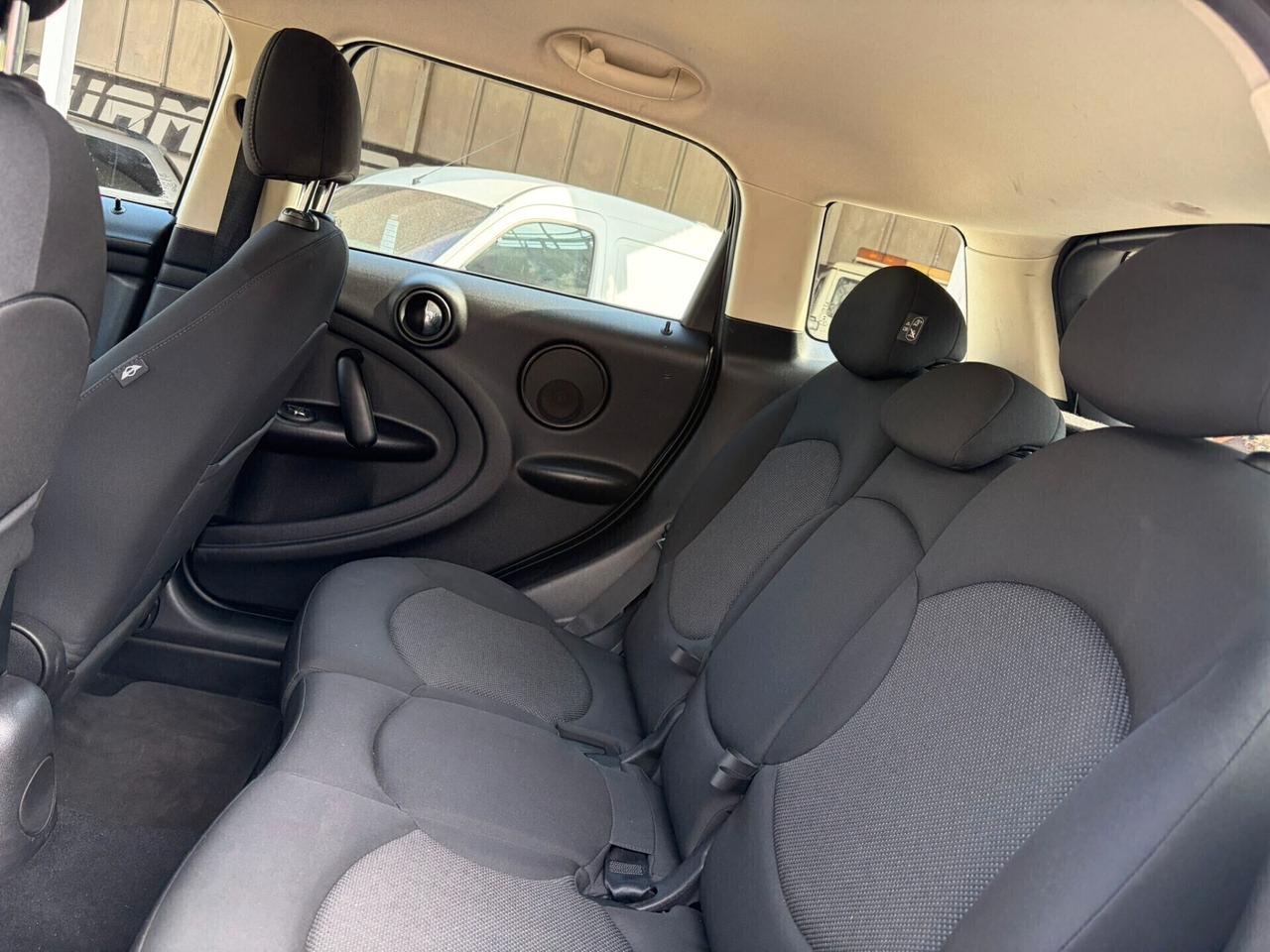 MINI COOPER COUNTRYMAN 2.0 D PARK LANE AUTOMATICA