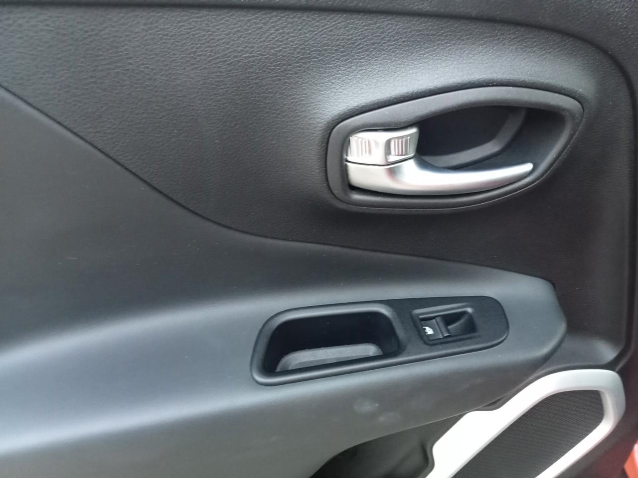 Jeep Renegade 1.6 Mjt DDCT 120 CV Limited