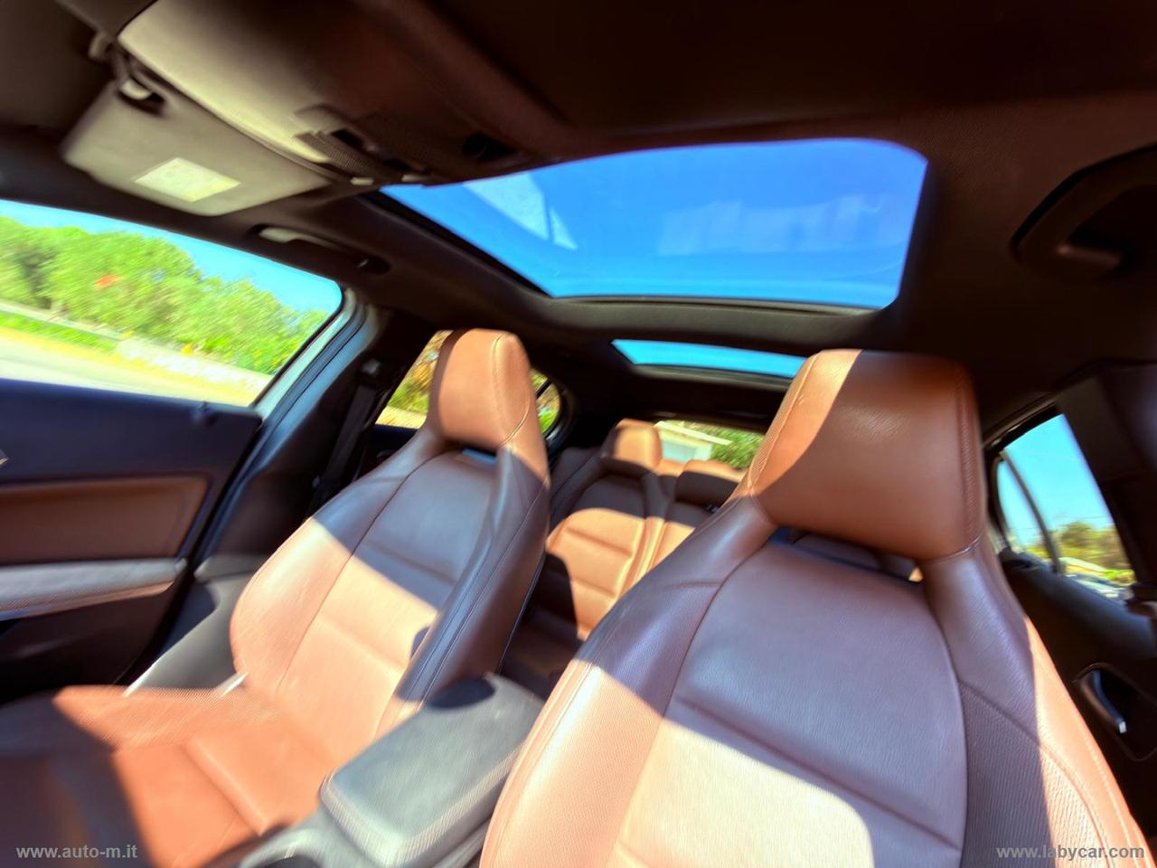 MERCEDES-BENZ GLA 200 d Automatic Premium