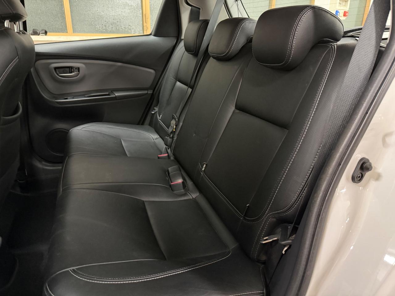 Toyota Yaris 1.0 5 porte vvt-i Active