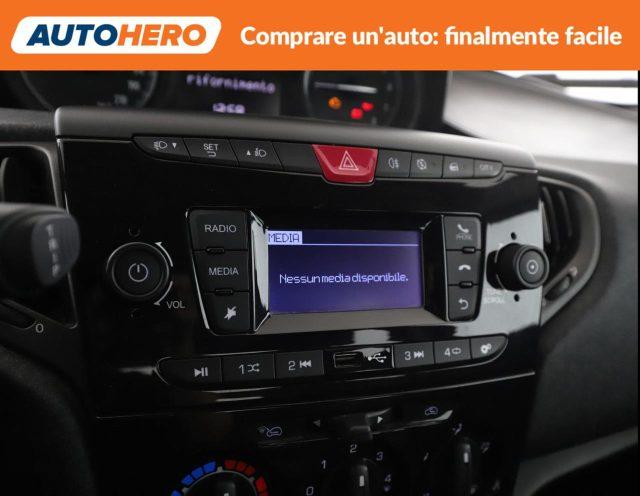 LANCIA Ypsilon 1.0 FireFly 5 porte S&S Hybrid Ecochic Silver