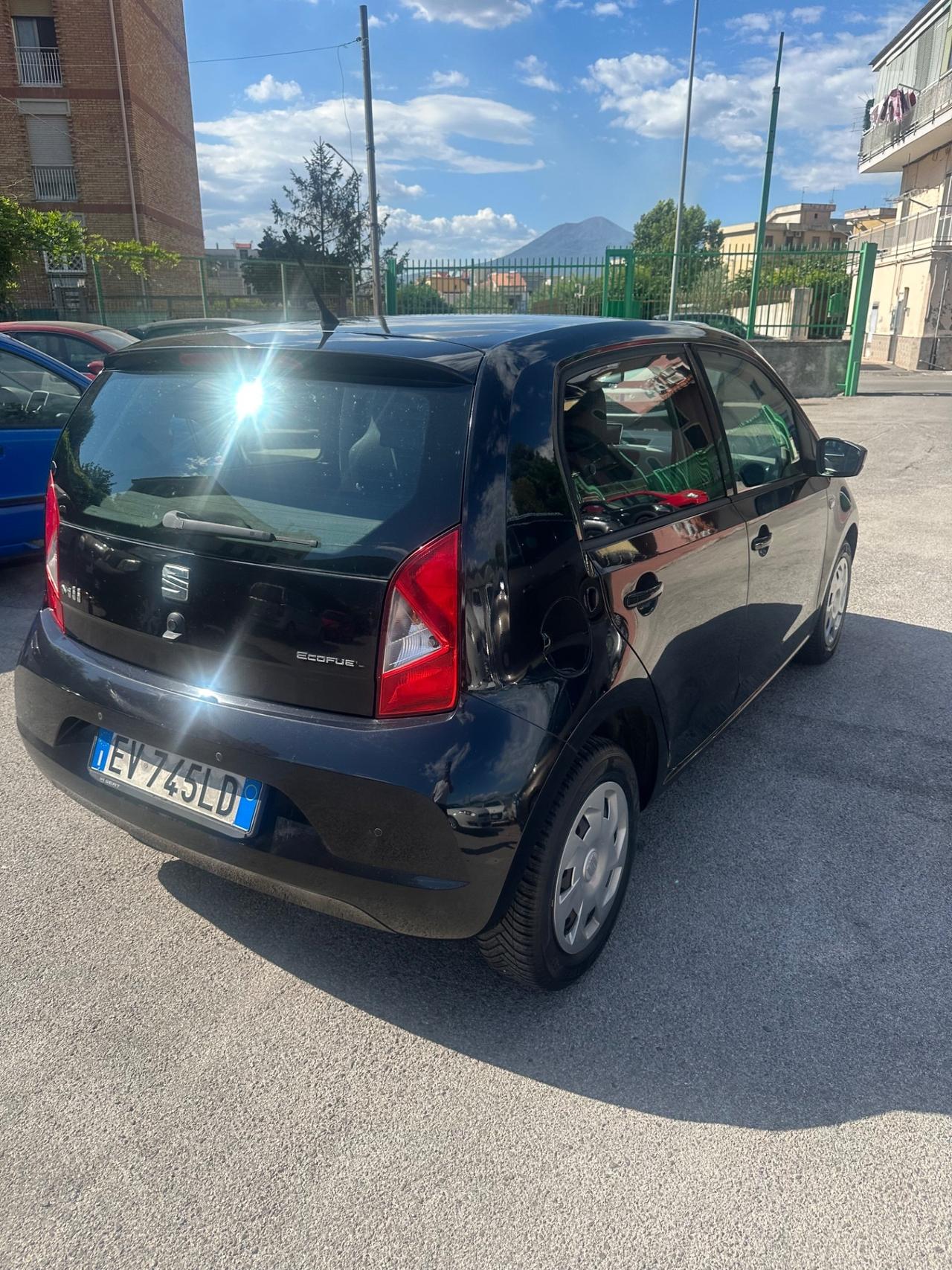 Seat Mii 1.0 68 CV 5 porte Chic Ecofuel