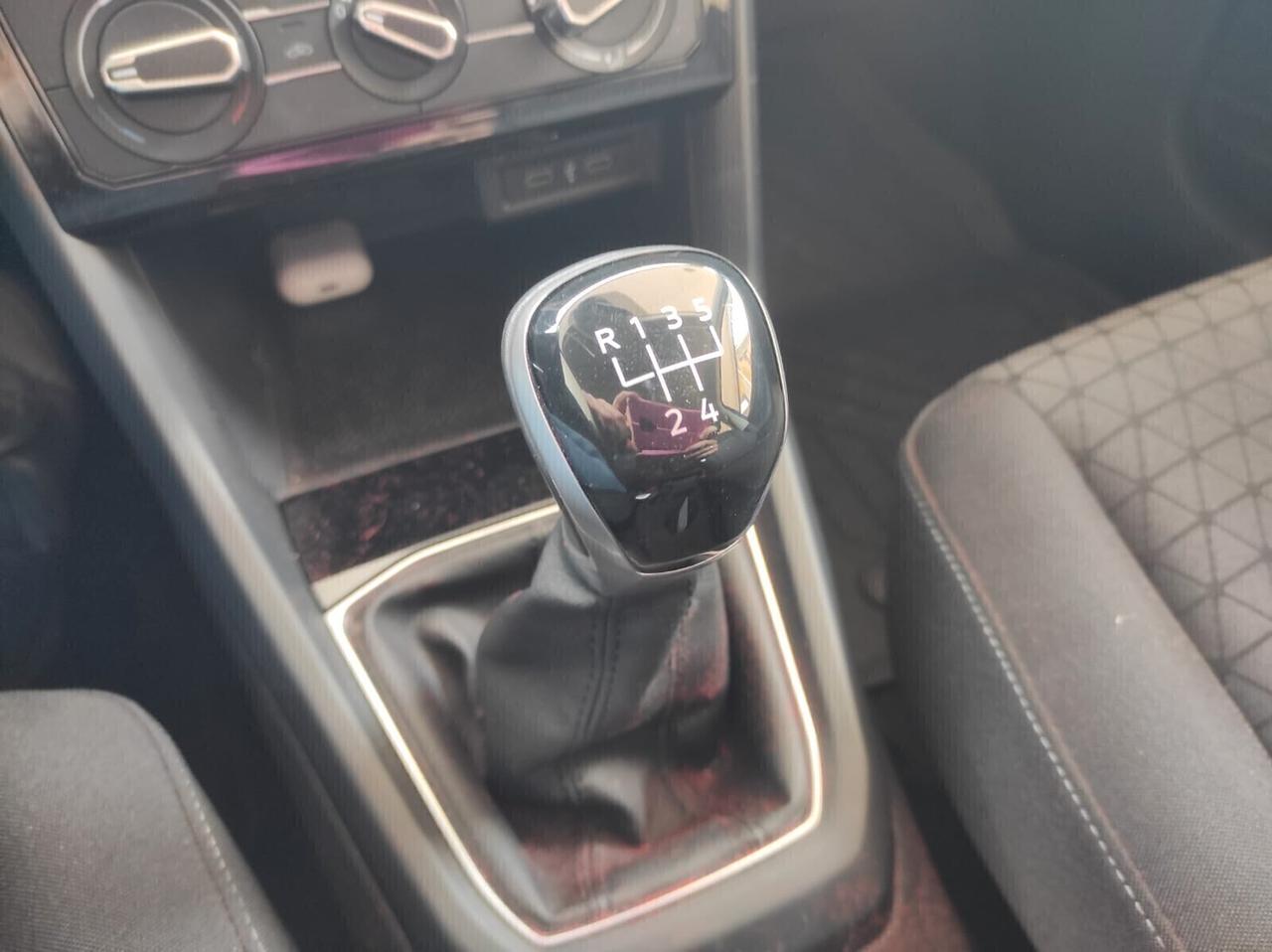 Volkswagen T-Cross 1.0 TSI 95CV Sport