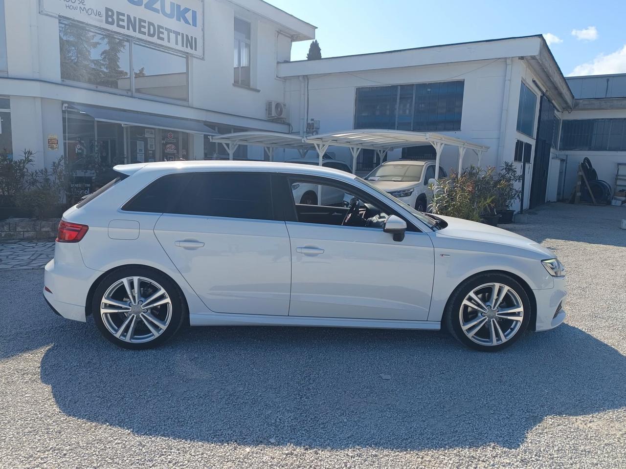 Audi A3 SPB 30 TDI S-LINE Tua a 275€/Mese