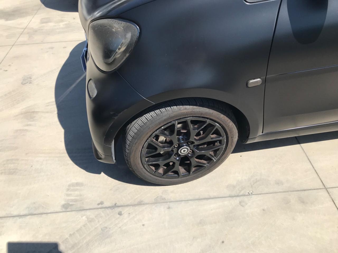 Smart ForTwo 90 0.9 Turbo twin. Limited Edition Berlin Black