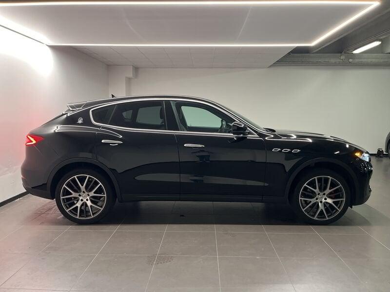 Maserati Levante 3.0 DIESEL V6 GRANSPORT