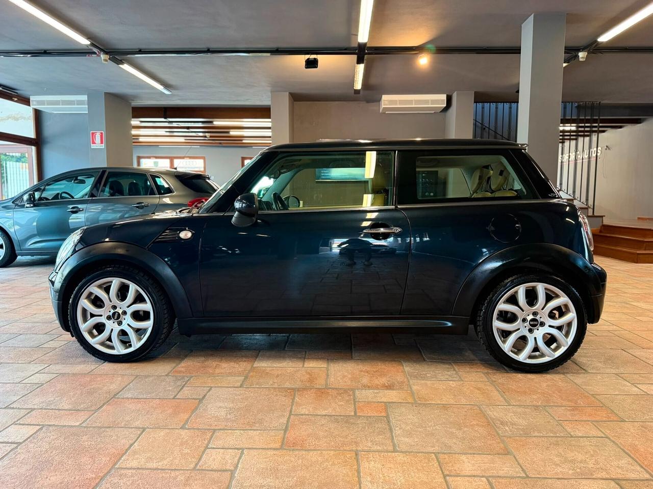 Mini 1.6 16V Cooper D