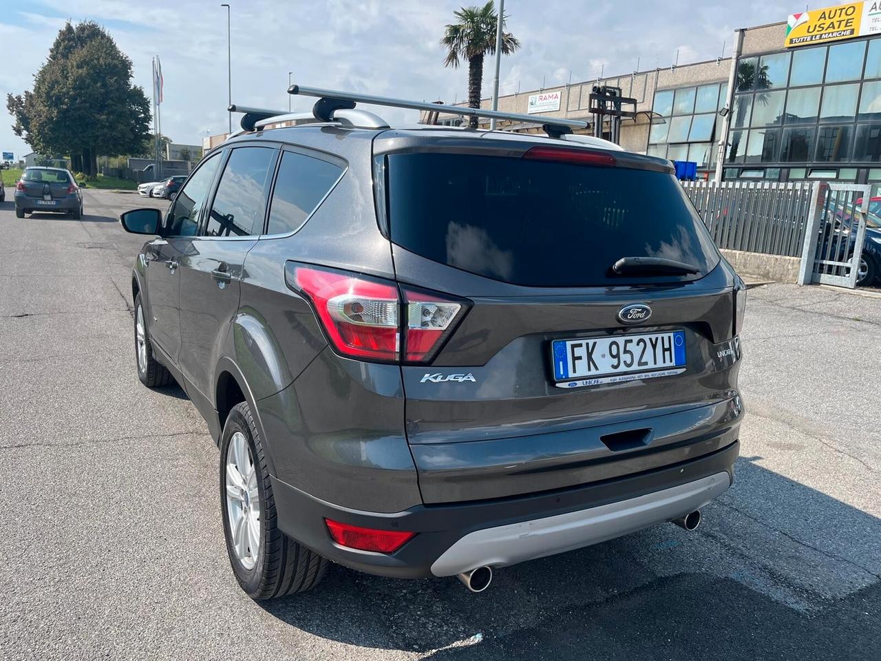 Ford Kuga 2.0 TDCI 150 CV S&S 4WD Titanium