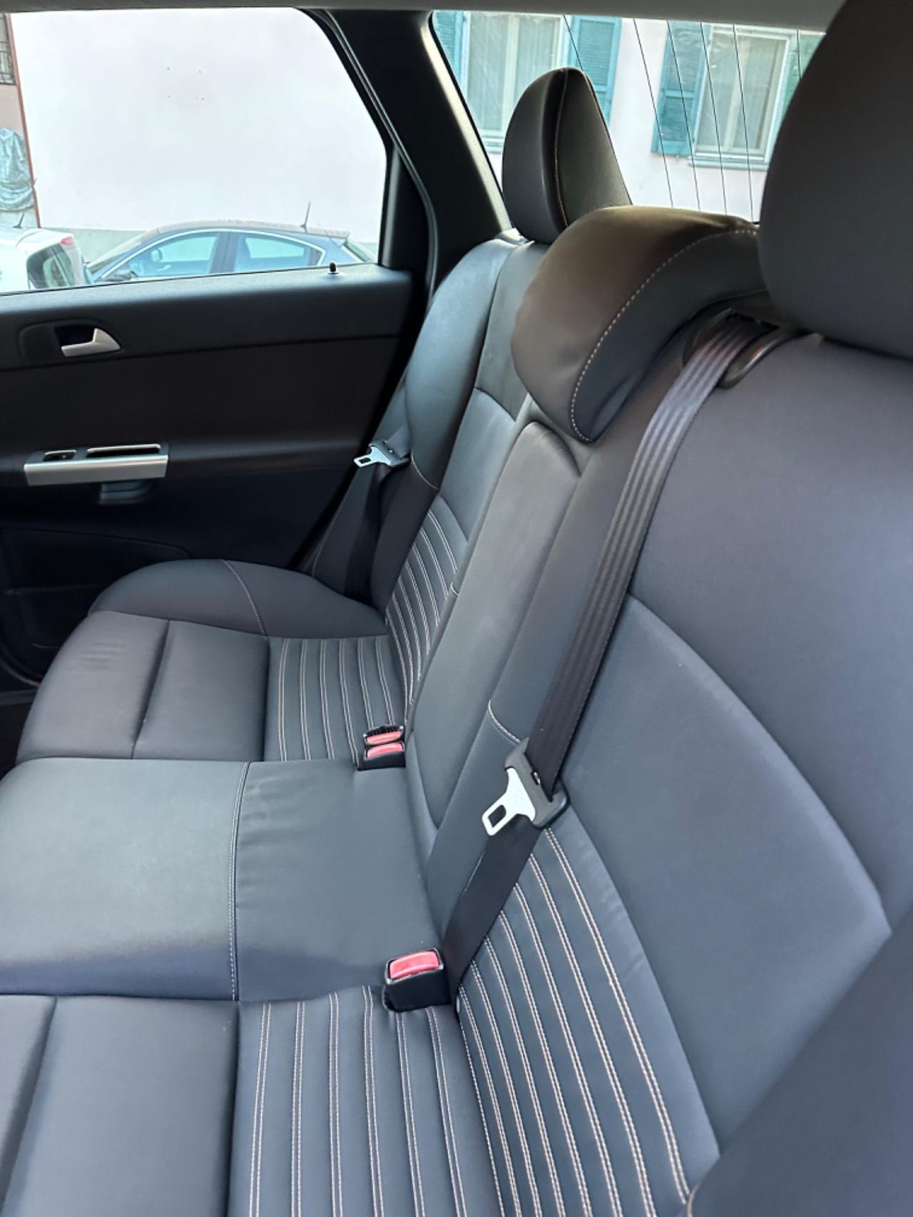 Volvo V50 D2 POLAR UNICOPR KMCERT