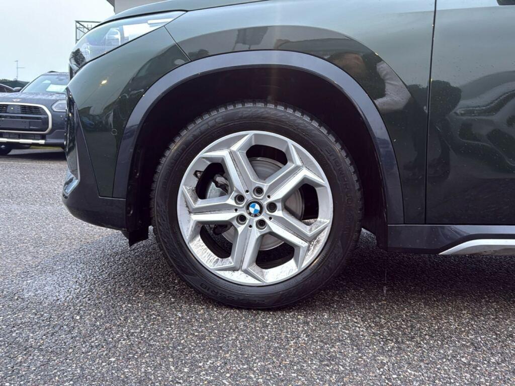 BMW X1 18 i X-Line Edition Essence sDrive DCT