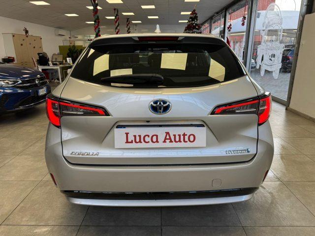 TOYOTA Corolla Touring 1.8 Hybrid *UNICO PROP.*