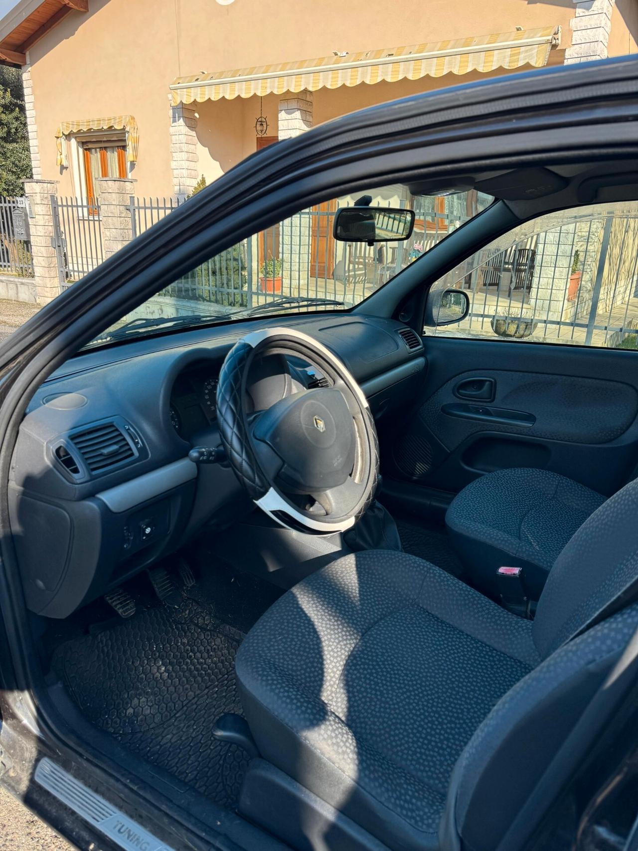 Renault Clio Storia 1.2 5 porte GPL OK NEOPATENTATI
