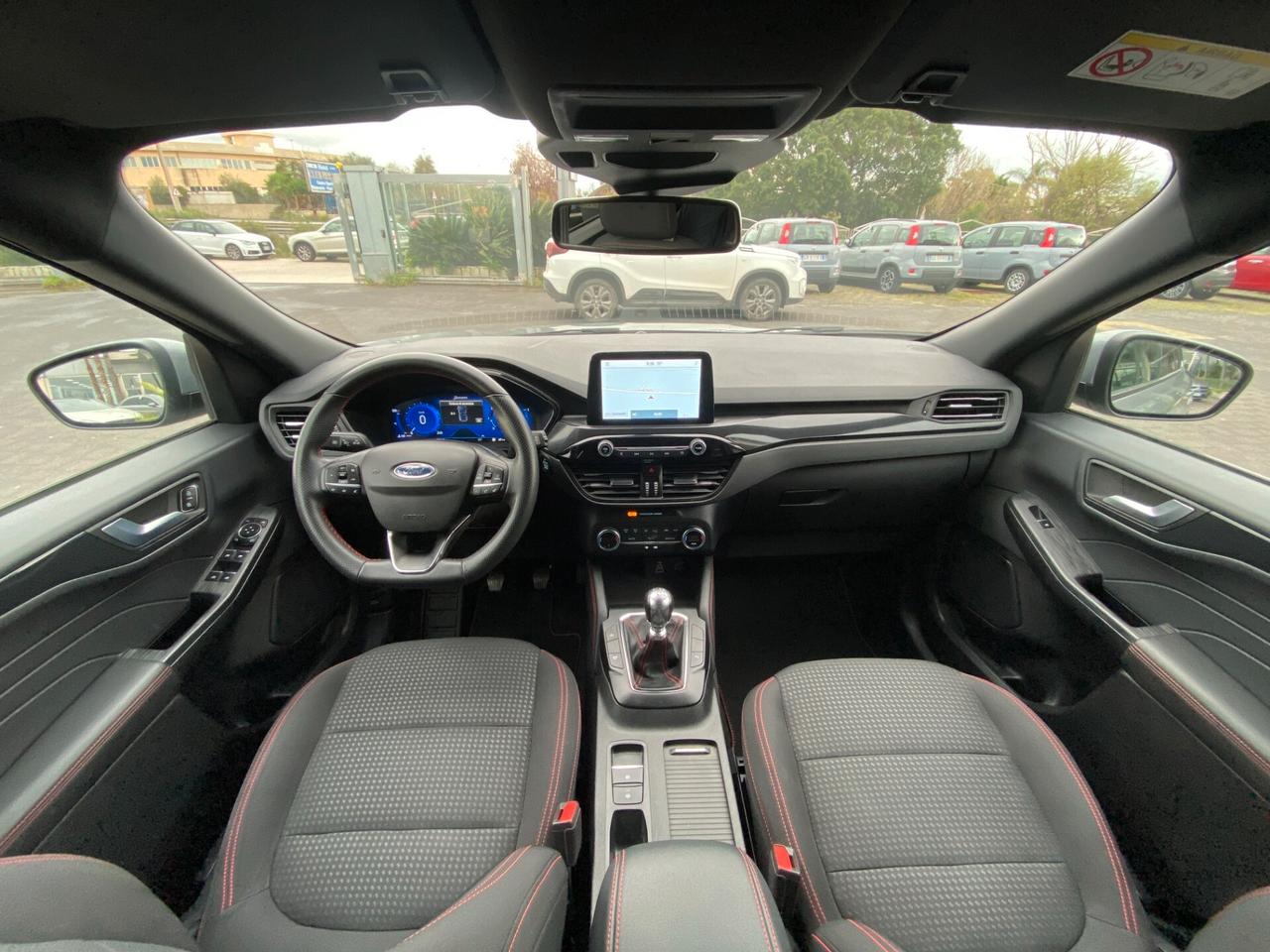 Ford Kuga 1.5 ecoblue ST-Line 2wd 120cv Autocarro